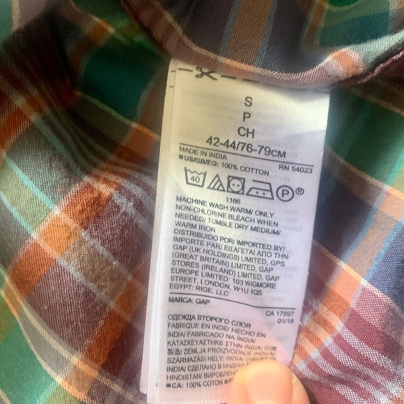 Gap Plaid Button Up Shirt - Men’s Small - Picture 6 of 6